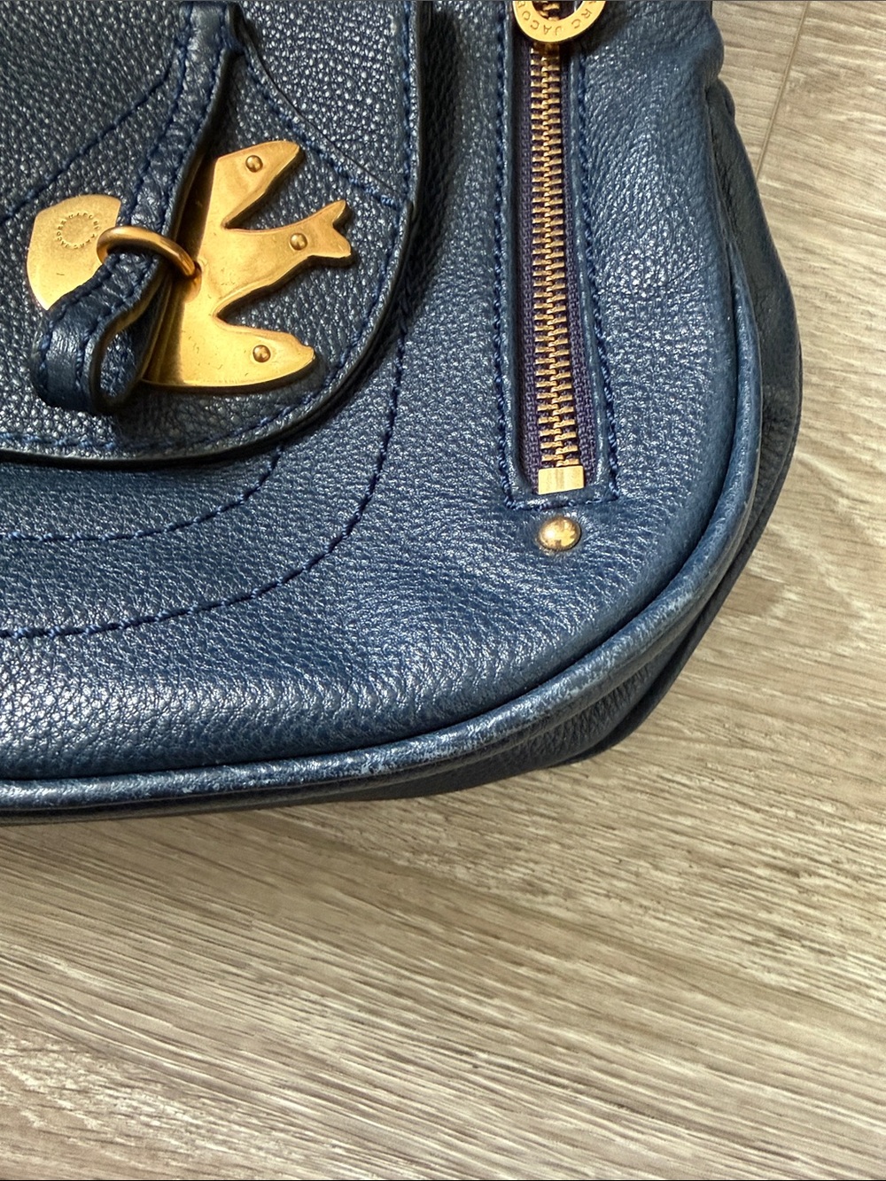 Marc by Marc Jacobs Navy Leather Shoulder Bag with Gold Bird Hardware - Picture 3 of 7
